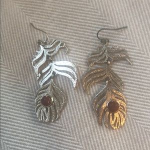 Kendra Scott feather earrings